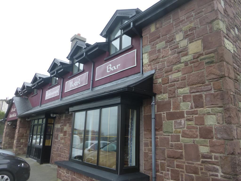 Ostan Oilean Acla Hotel Achill Sound ภายนอก รูปภาพ